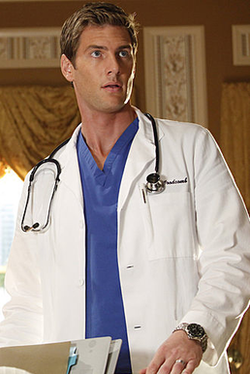 Devon 'Capitaine Trop Top' Woodcomb